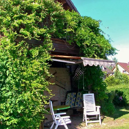 Modern With Garden Terrace Barbecue And Heating 公寓 Neu Ludershagen